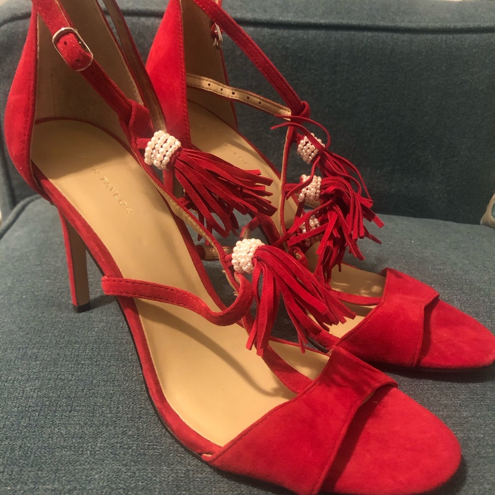 Red suede Ann Taylor sandals with pearl tassels